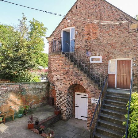 Apartamento 2 Rodgers Mews Malton Exterior foto